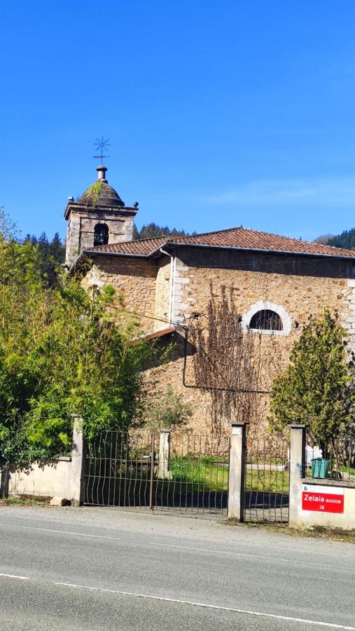 Alojamiento Rural, Jardin, A 25 Minutos De Bilbao, Parking Gratuito Аранцасу Экстерьер фото