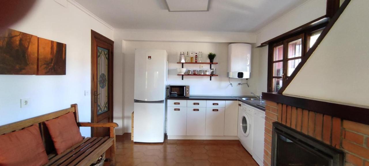 Alojamiento Rural, Jardin, A 25 Minutos De Bilbao, Parking Gratuito Аранцасу Экстерьер фото